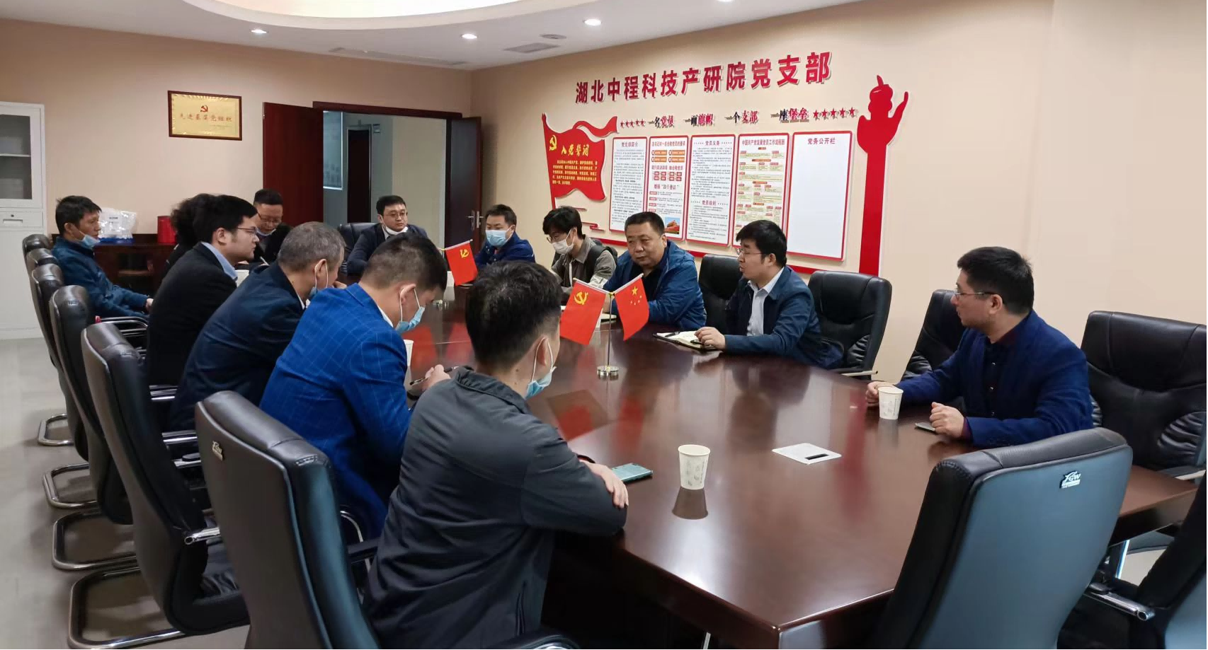 115616947.png 115616947.png