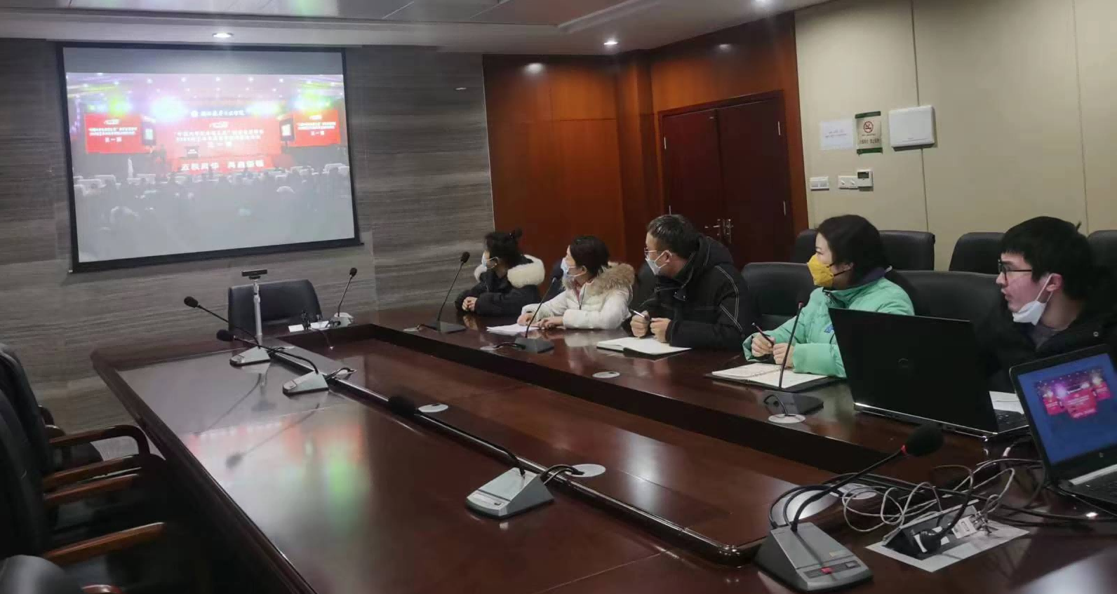 164447113.png 164447113.png