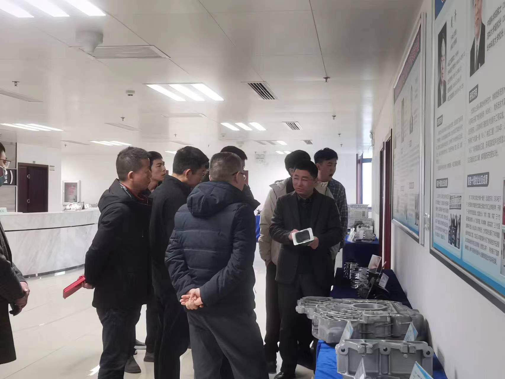 084836493.jpg 图片2.jpg