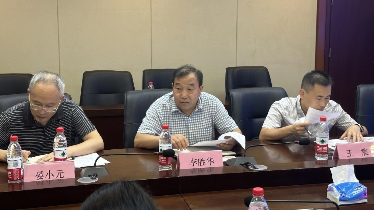 171156465.jpg 171151875.jpg